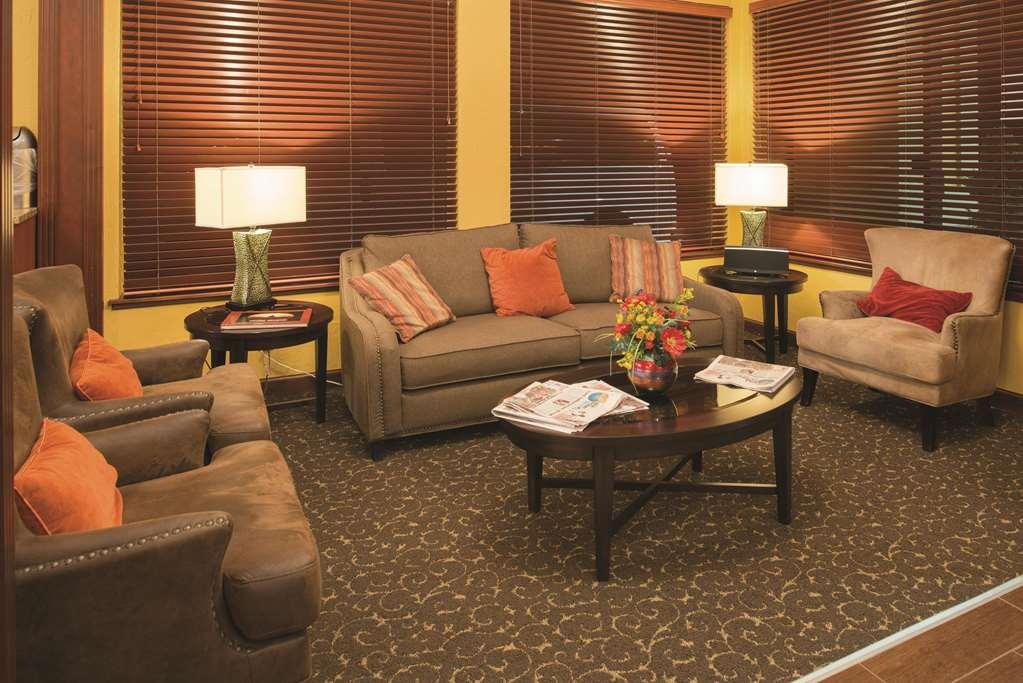 Best Western Plus Parkway Inn Wilsonville Esterno foto