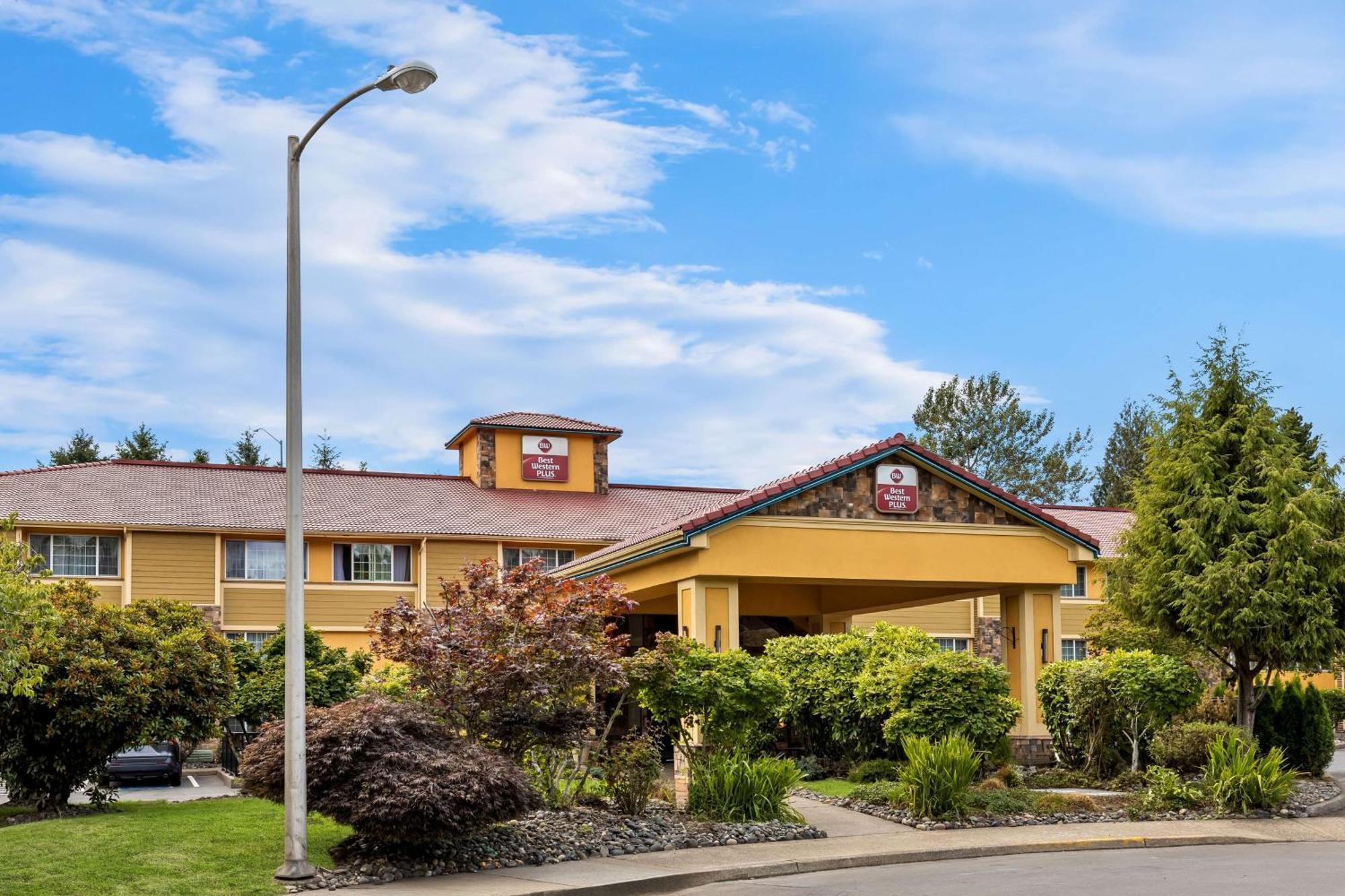 Best Western Plus Parkway Inn Wilsonville Esterno foto